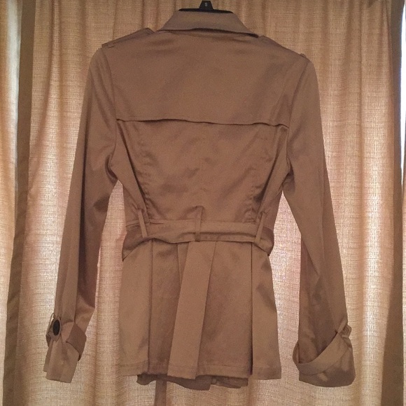 Trench Coat Twenty one - Picture 2 of 5